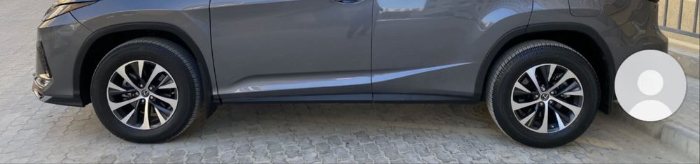 Продам резину/покрышки летние Bridgestone 235/65/18