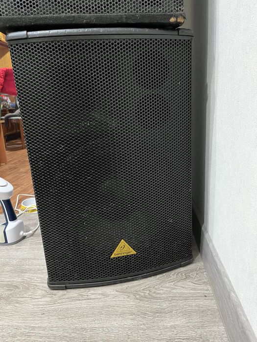 Продам очень мощную музыкальную аппаратуру