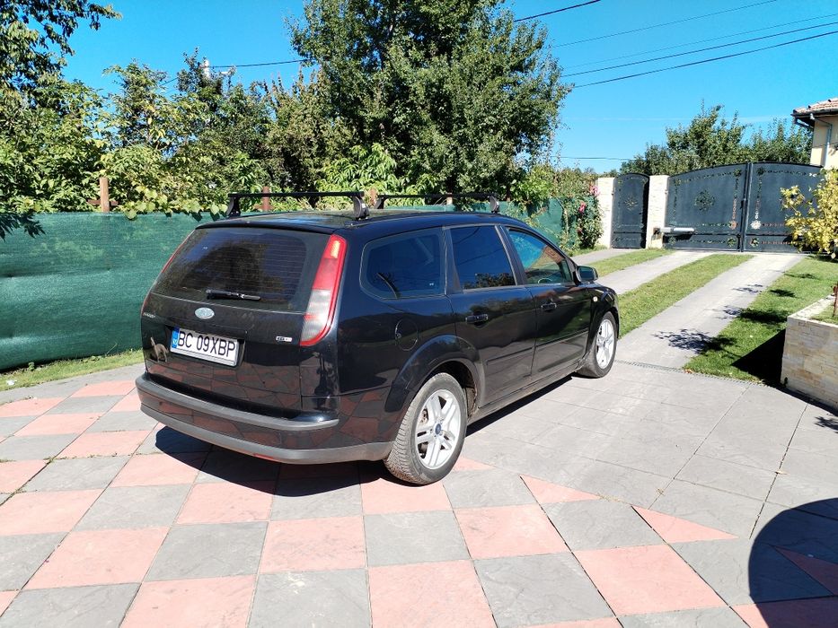 Ford focus 2 1,6 109 cp cu probleme la motor