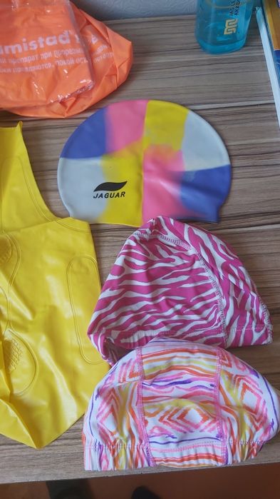 Жилеты,баллон,шапочки,очки