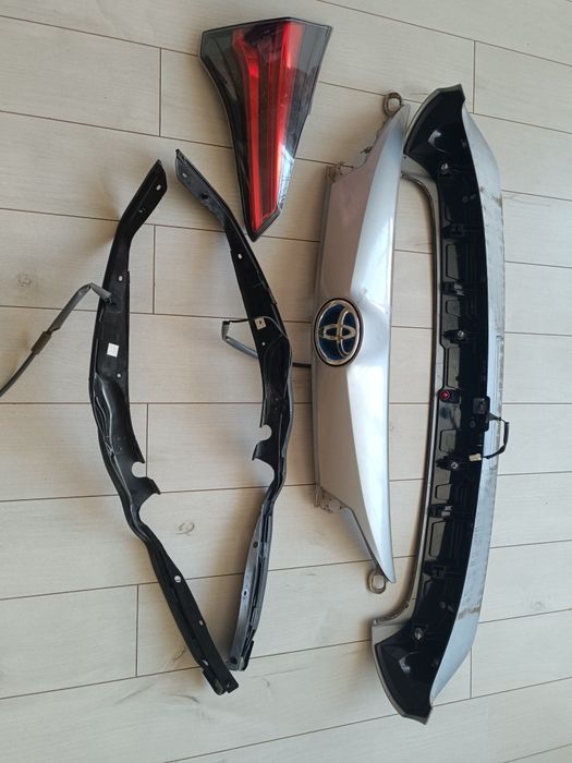 Оборудване пета врата Toyota RAV4  2016-18г.