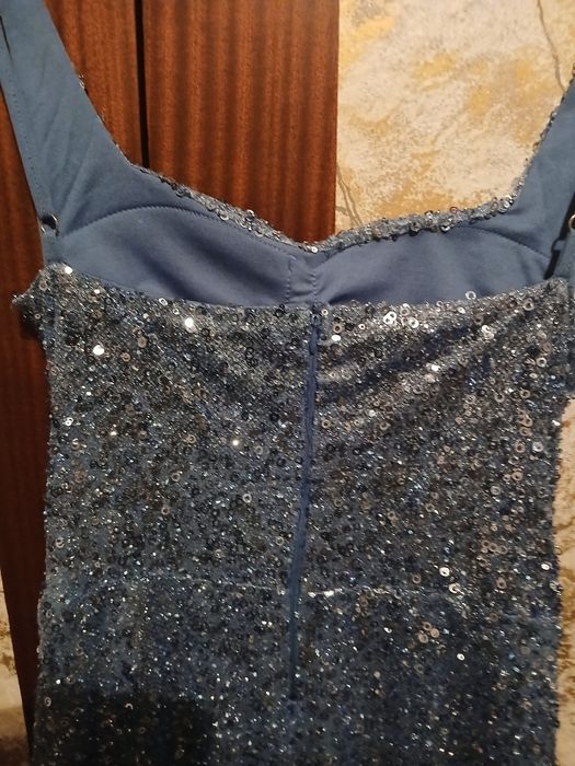 Дамска рокля с паети