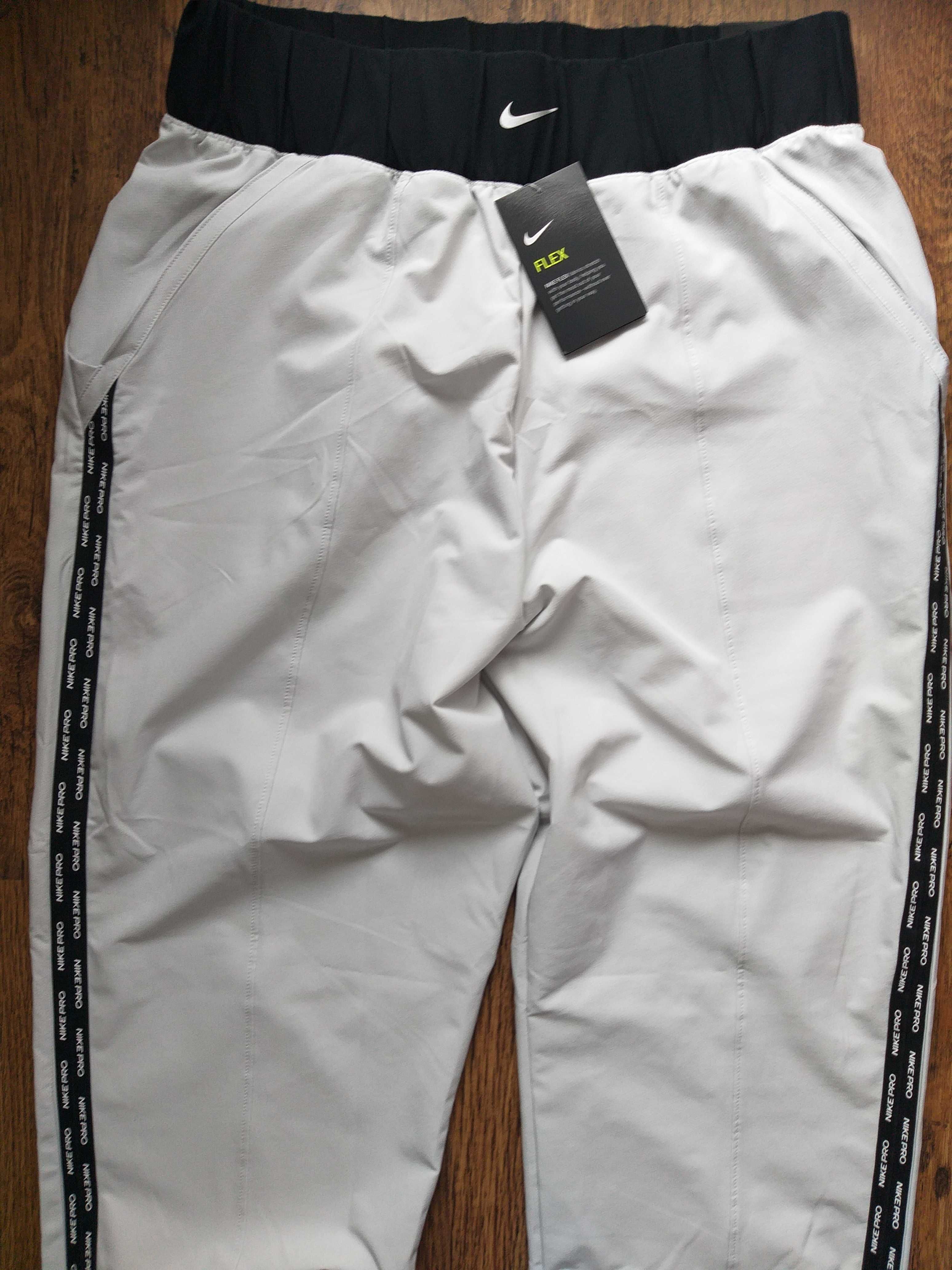 Nike Pro Woven Photon - страхотен дамски панталон НОВ