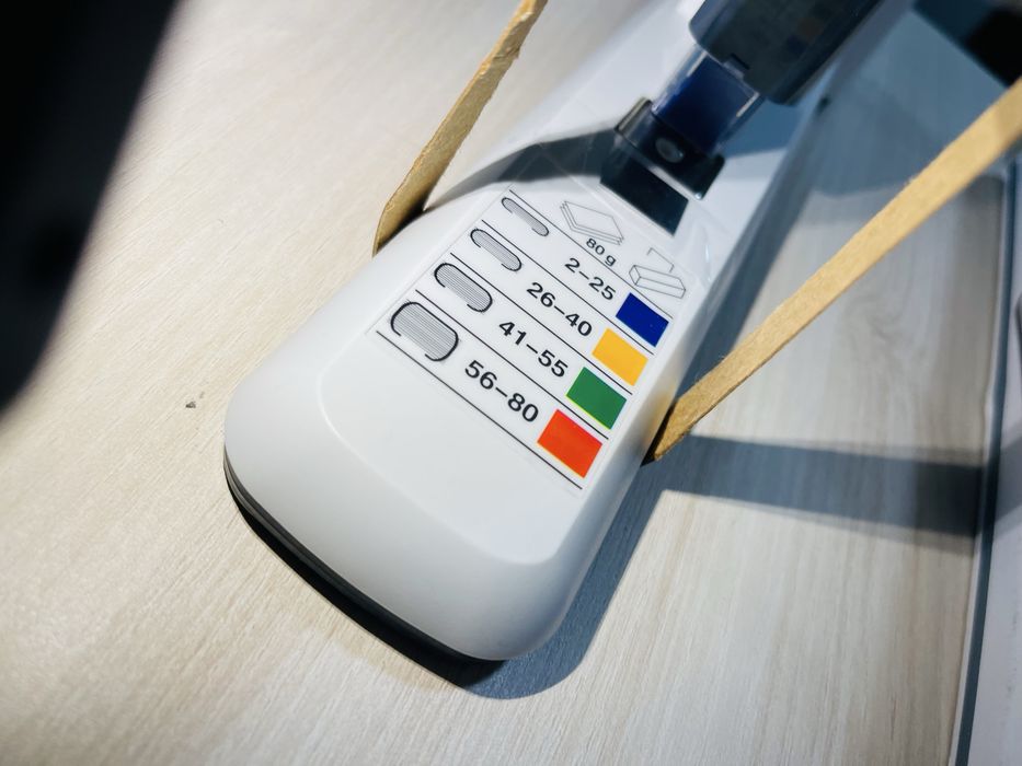 Leitz Capsator de Birou Heavy Duty ,80 Coli, cu Casete de Capse