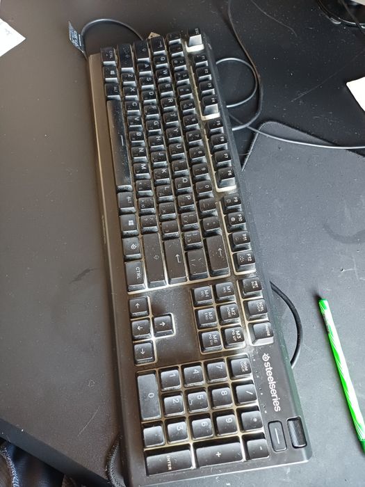 Клавиатуре steelseries apex3