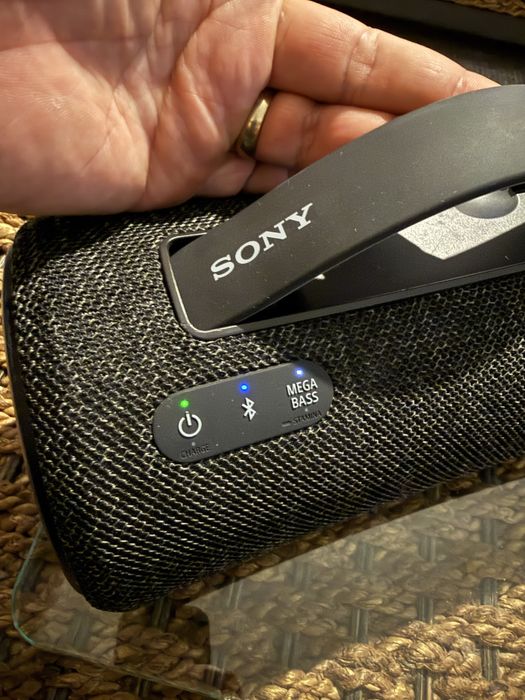 Boxa portabila Sony SRS XG 300 ,impecabila !