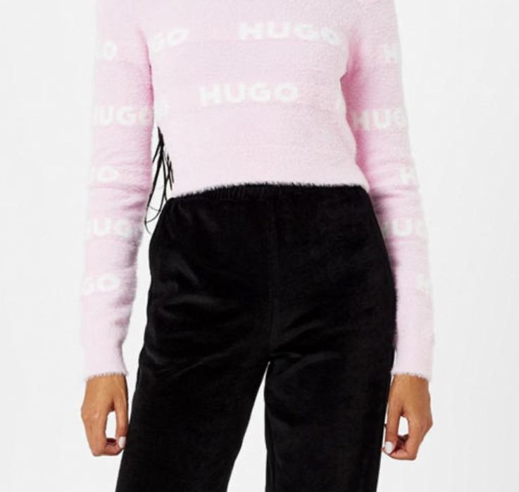 HUGO оригинална кадифена долница анцуг