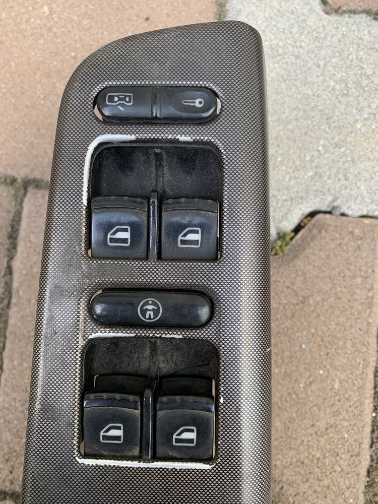 Бутони копчета ел стъкла паста 4 passat 4