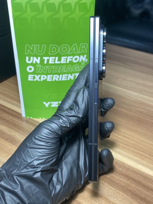 Samsung Galaxy Z Fold7 / Garanție 12 luni / 512 Gb / Foarte bun