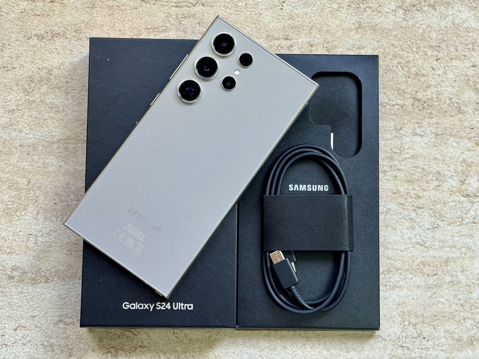 Като нов! Samsung S24 Ultra 256GB Titanium Gray