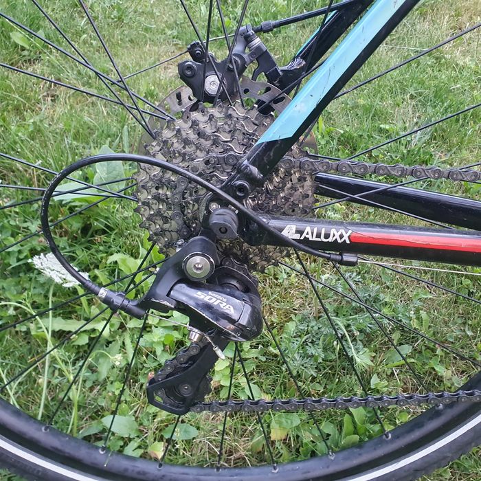 Bicicleta Giant Anyroad 2, gravel bike