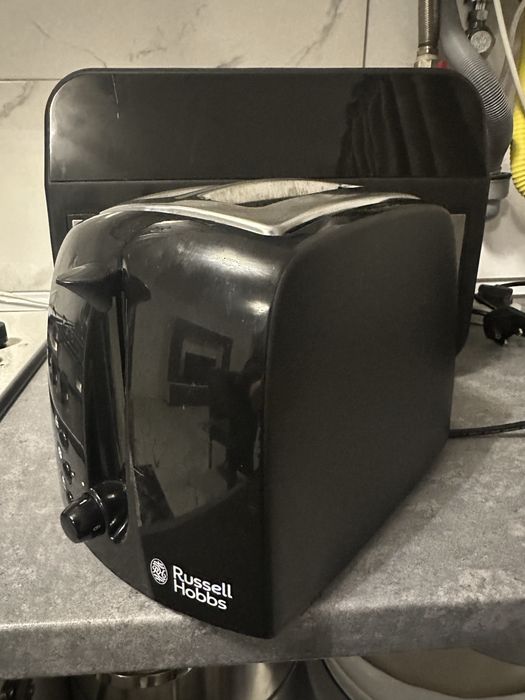 Prajitor de paine Russell Hobbs