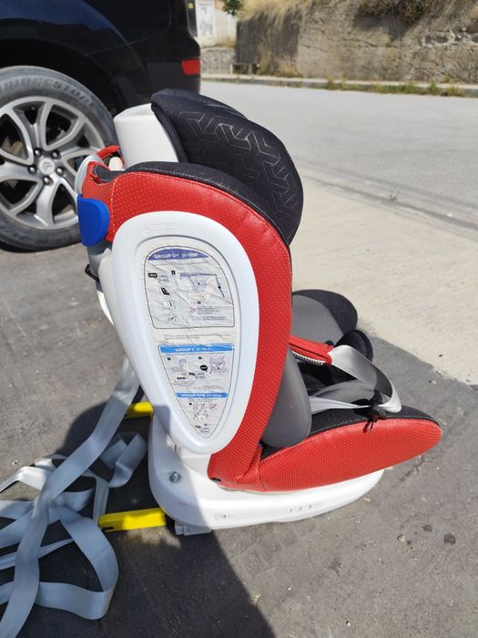 Децко столче за кола