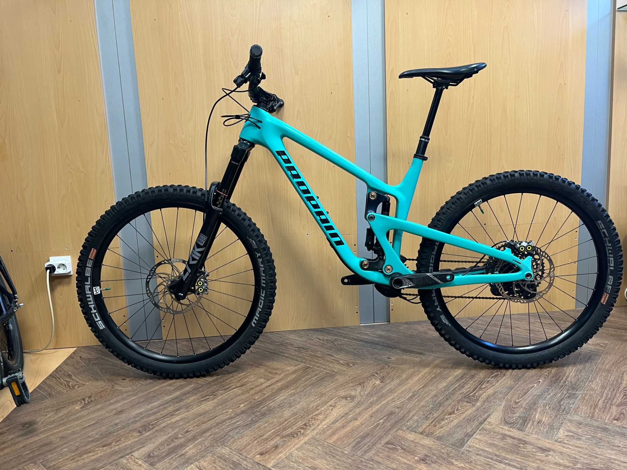 Propain Tyee CF 27.5"carbon Fiber /M-size/MTB-Enduro- All-Mountain