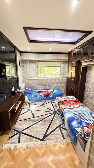 *Балкон 1х7. 3\1\9 Чиланзар-23  72м2