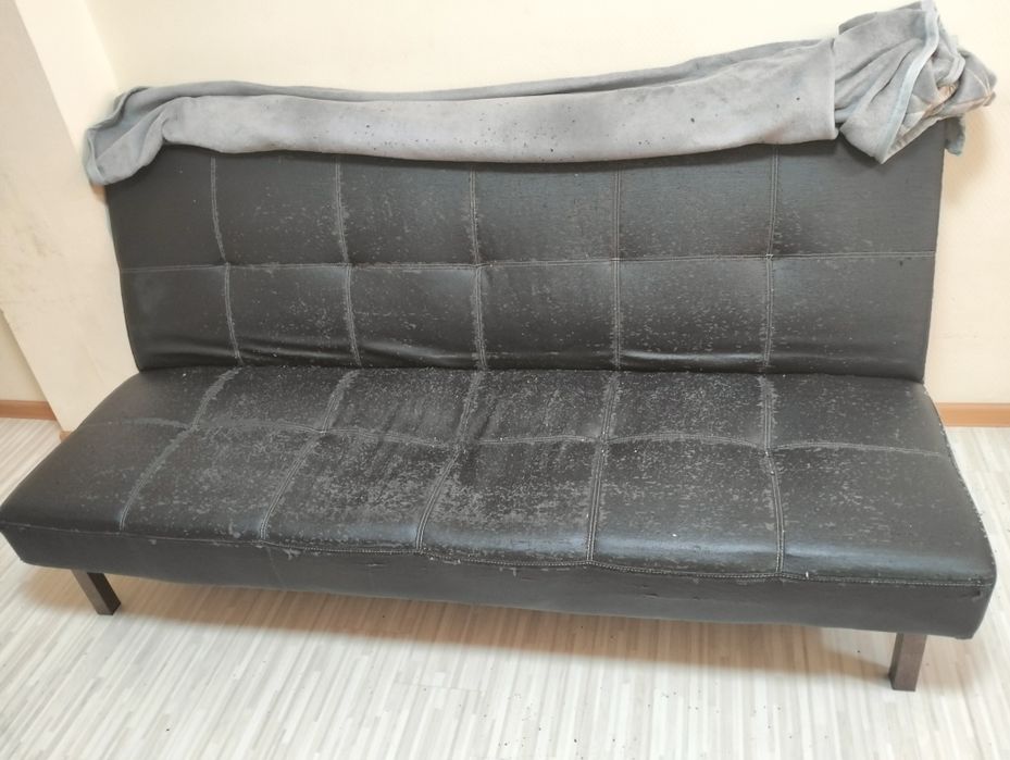 Отдам диван бесплатно