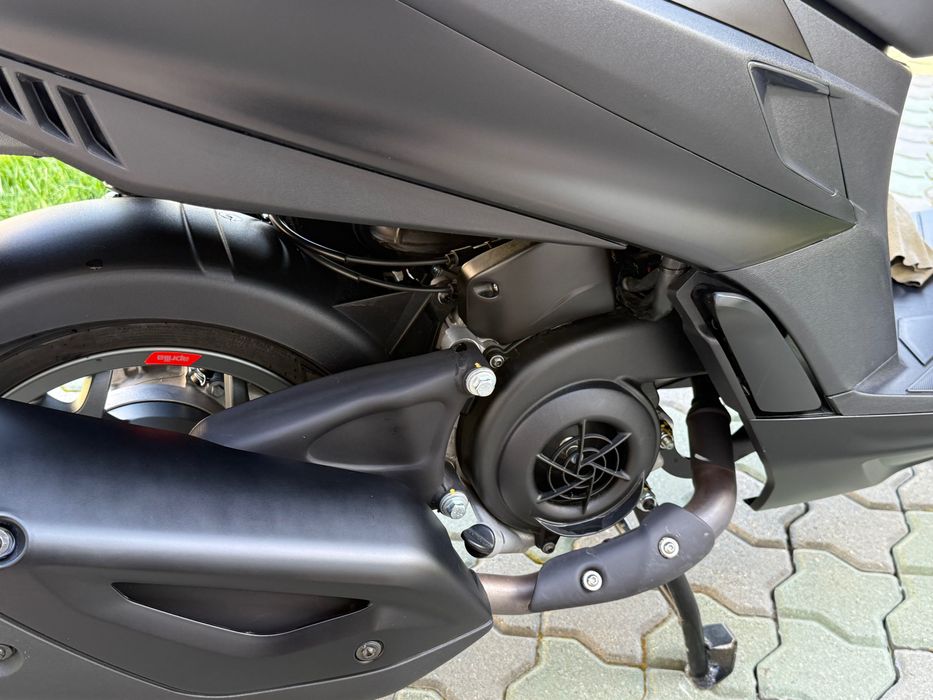Scuter Aprilia SXR 50