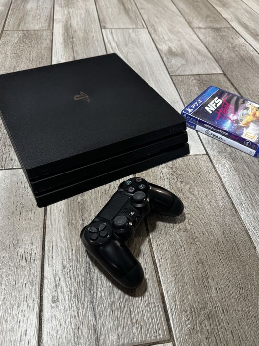 Consola PlayStation 4 PRO/ 1TB/ 1x Joystick/ Need for Speed/ FIFA