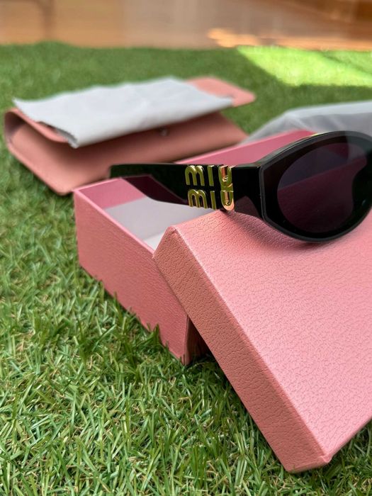 Ochelari de Soare Miu Miu