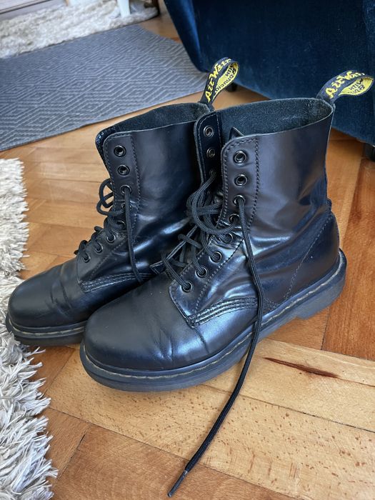 Dr. Martens кожени кубинки
