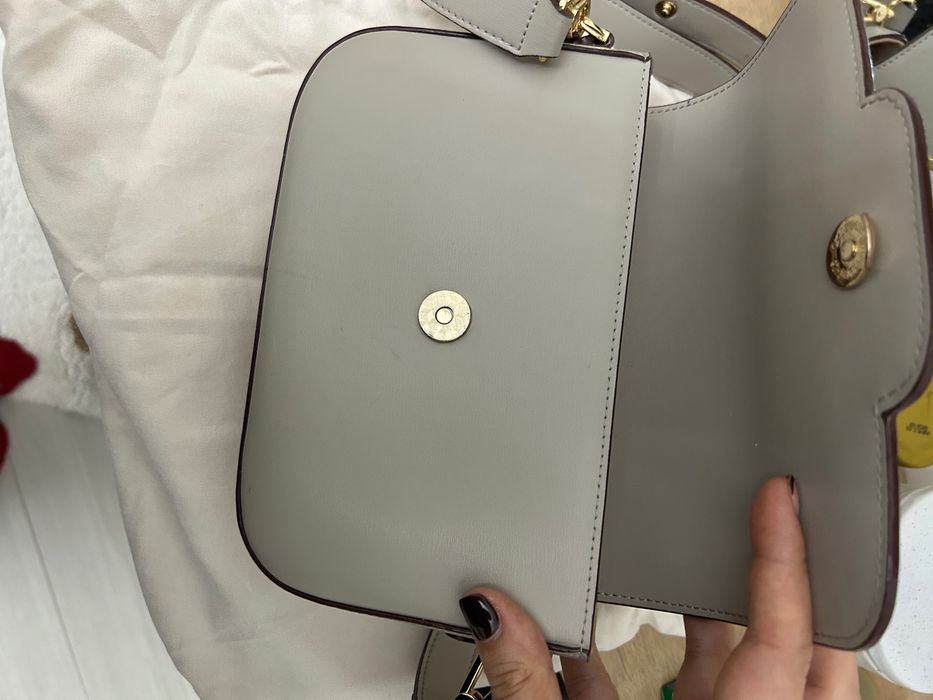 Дамска чанта от естествена кожа