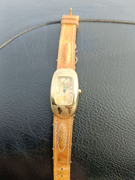 Ceas Alviero Martini