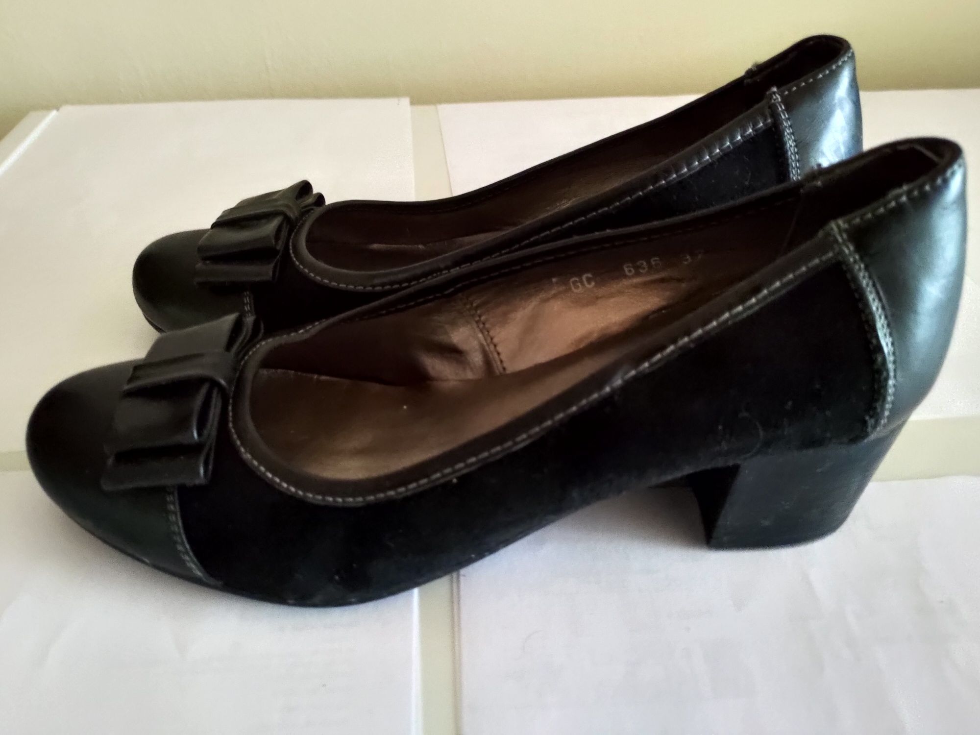 Pantofi de damă Marelbo din piele naturală mărimea 37