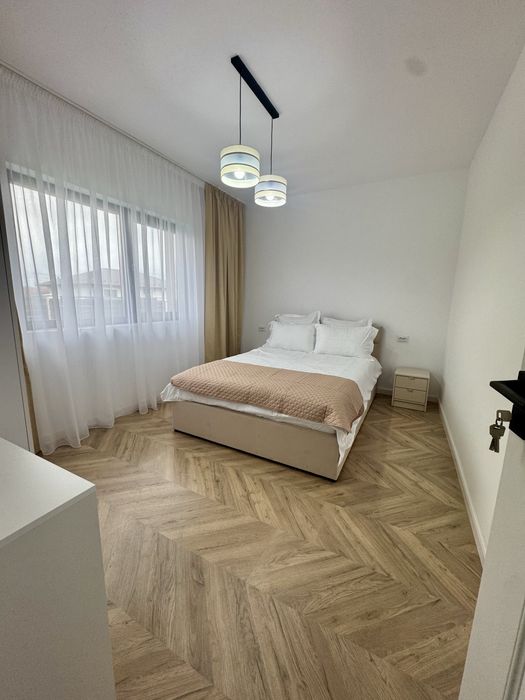 Casă 4 camere, 2 băi, încălzire pardoseală, Miroslava-Vorovești