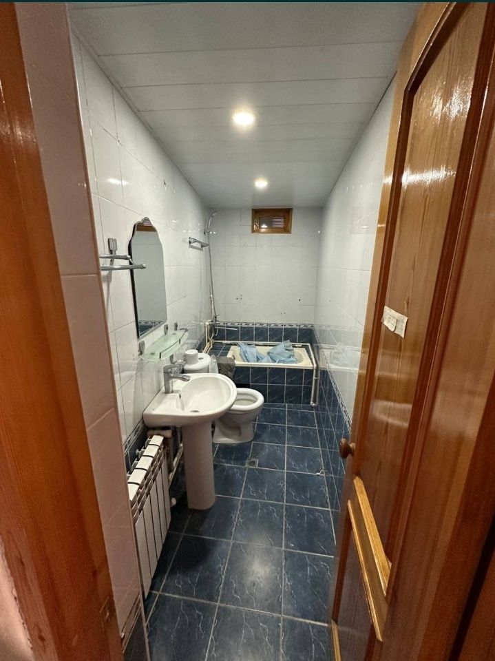 Arenda .Oqtepada 8xonali hovli ijaraga beriladi.