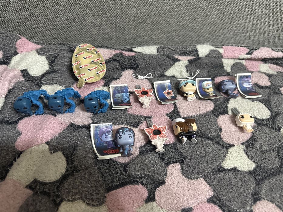 Киндер joy очень странные дела