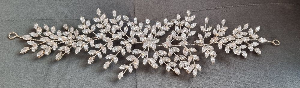 Vand accesoriu par mireasa 150 lei