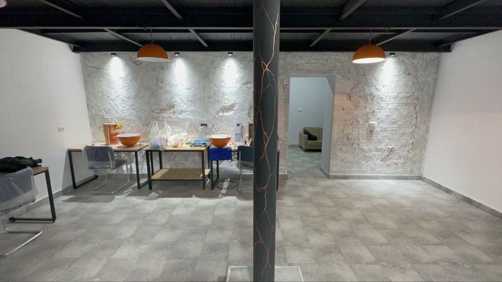 в аренду помещение 100 кв.м возле Grand mir (бывш.Россия, м.ойбек)