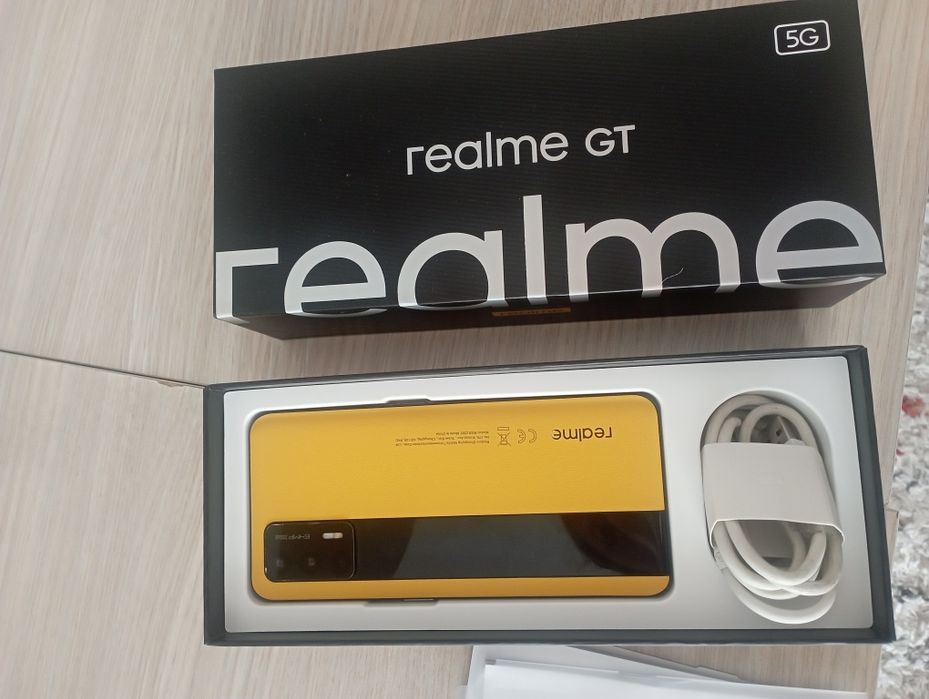 Realme.  GT. 5G.