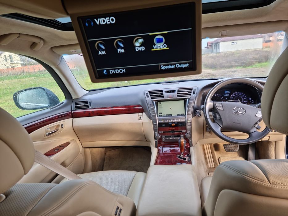 Dezmembrez Lexus Ls460 v8 2007