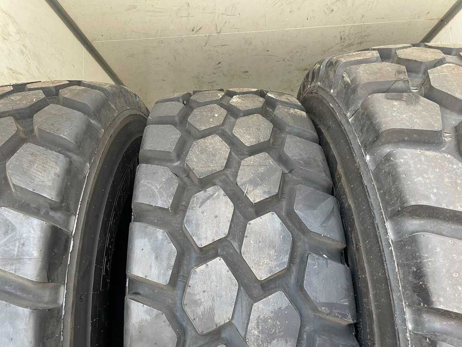 Anvelope noi 20.5R25 radiale marca BKT pentru vola radiala