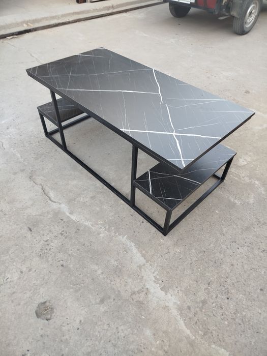 Loft mebel jurnalniy stol