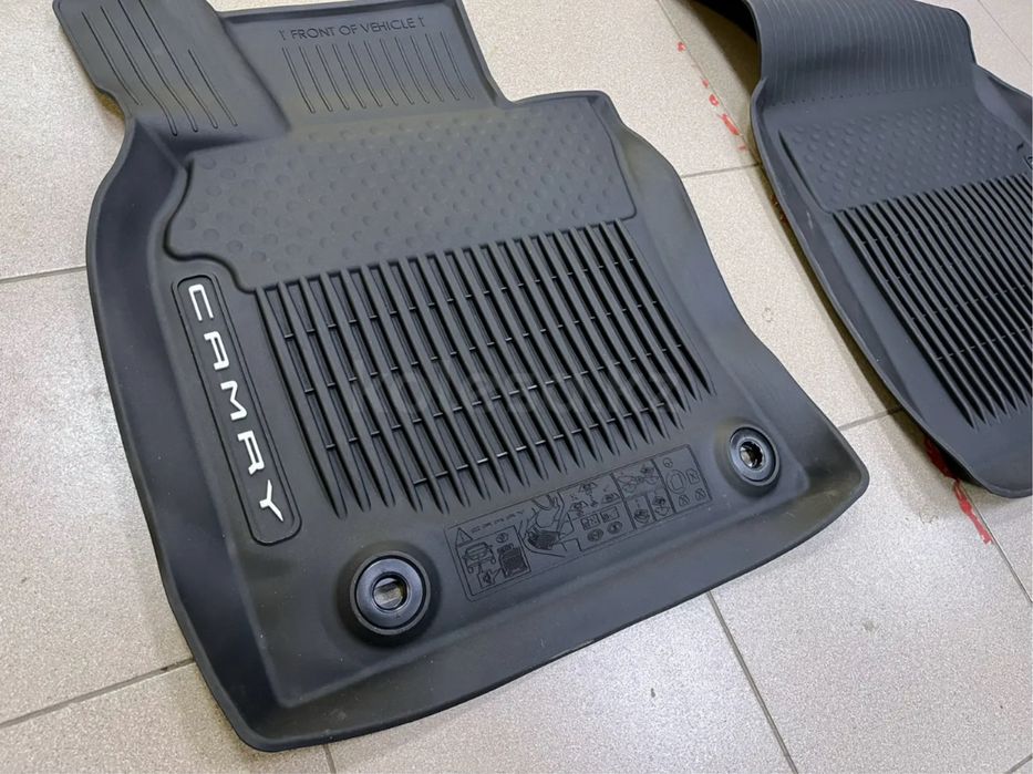 Полики для Тойота Камри 70-75 Оригинал.