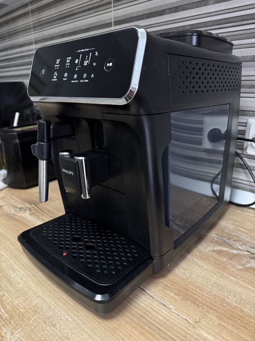 Espressor automat Philips Series 2200 – foarte bun, complet funcțional