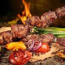 Комплексные обеды, плов, манты, шашлык, жареные рыбы