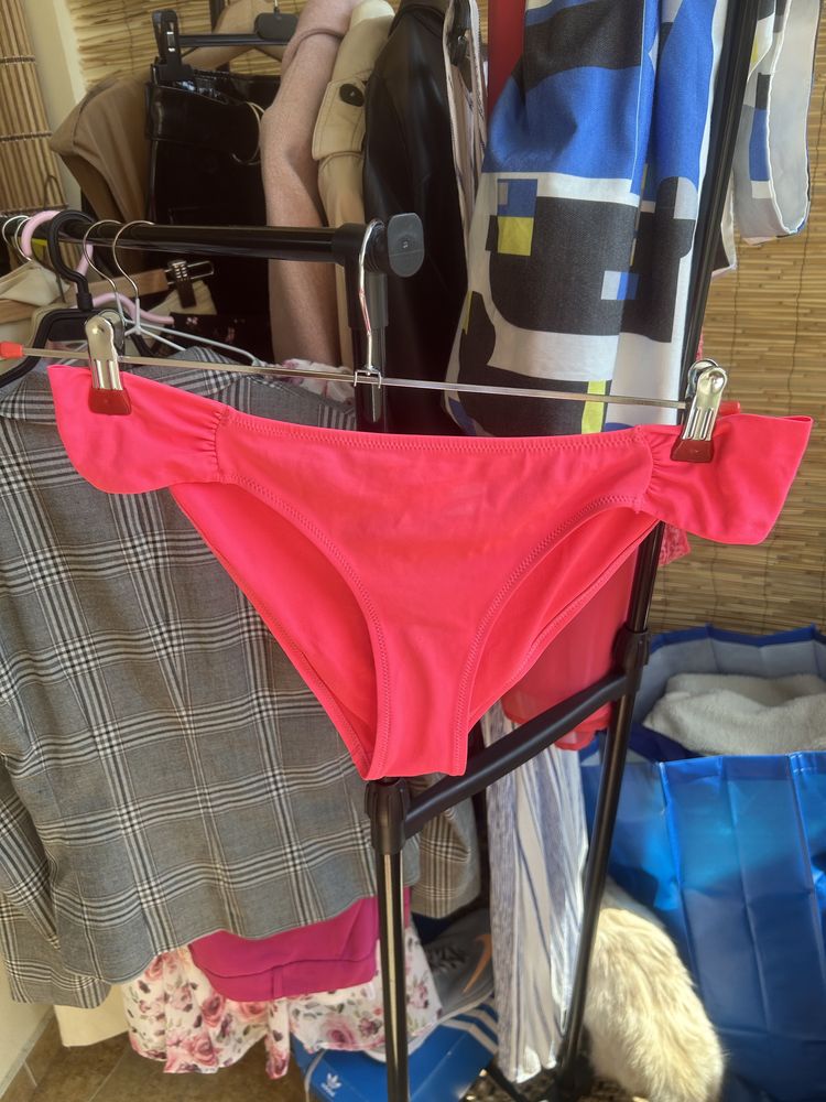 Бански Zara,Triumph, Mohito и др.