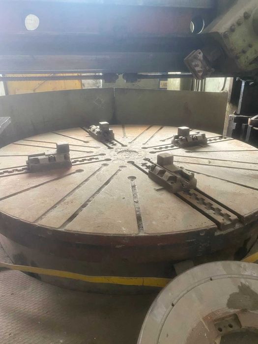 Станки токарные, фрезерные с чпу и без , расточные  и многие другие