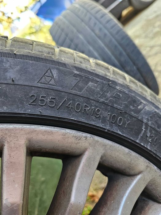 Автомобилни гуми 275x40x19 255x40x19