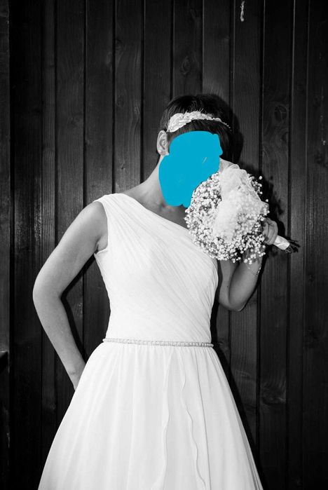 rochie de mireasa, model pe un umar