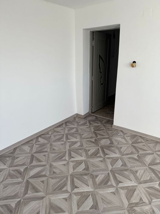 Vand apartament 2 camere