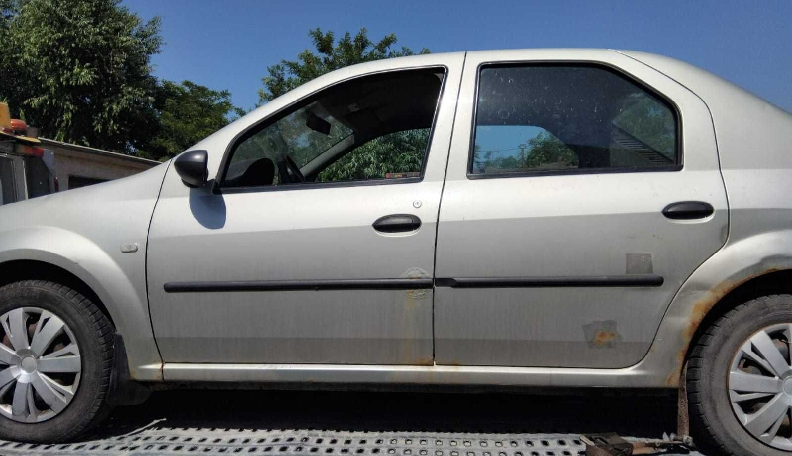 DEZMEMBRAM AUTOTURISM Dacia Logan , an fabricatie 2005