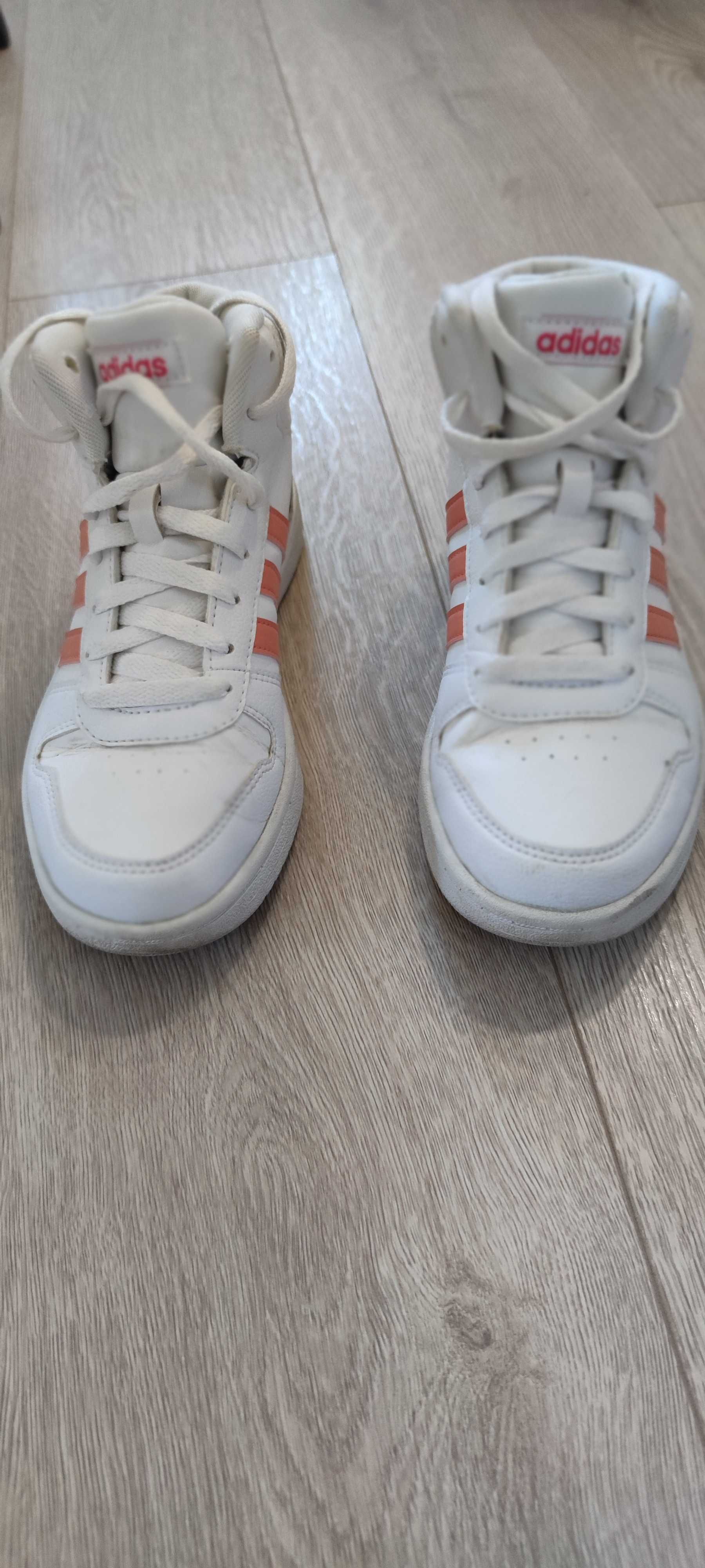 Обувки Adidas  37.5 номер