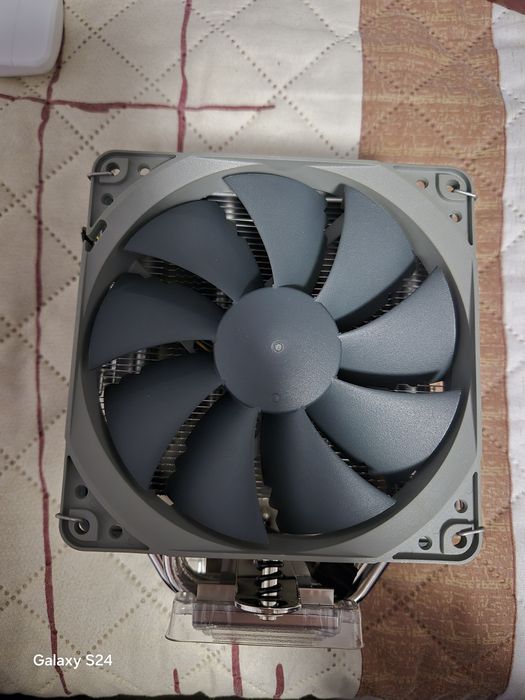 Noctua NH-U12s REDUX Въздушен охладител