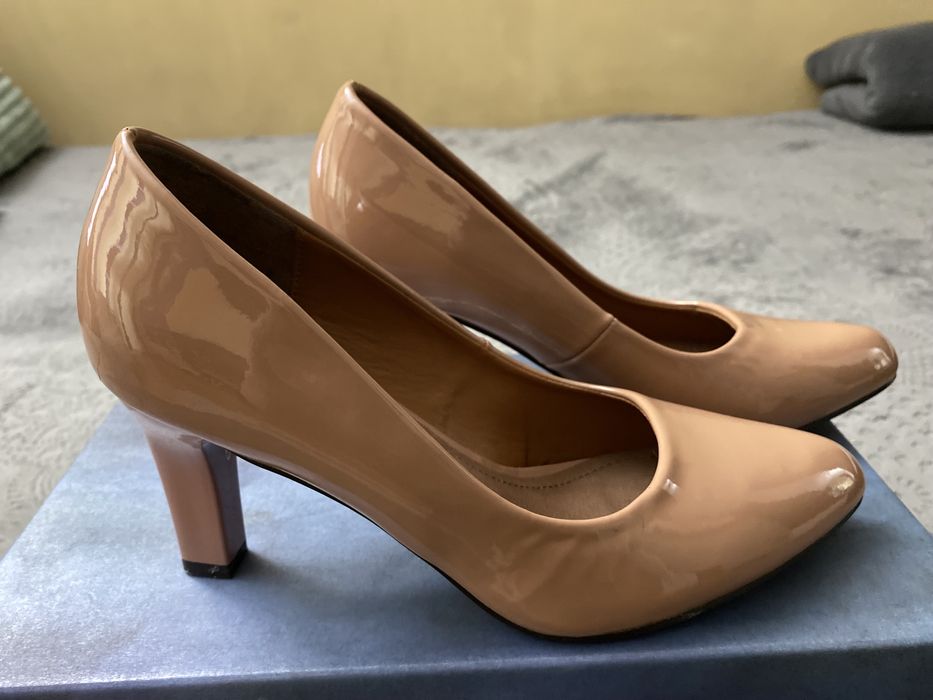 Pantofi nude Solo Donna 37