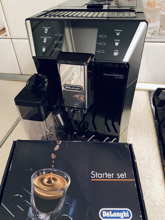 Кофеварка Delinghi. Почти новые . продам