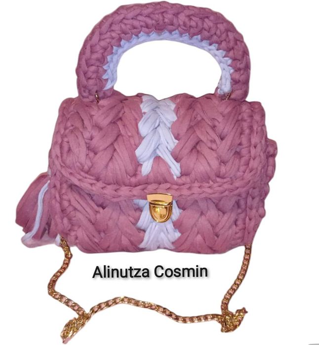 Geanta, cizme botoșei ...